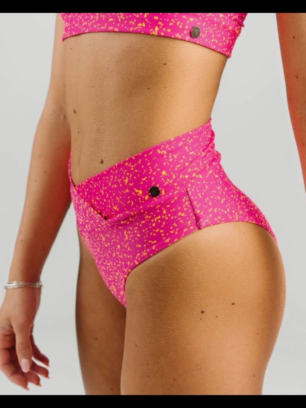 High-Waist Pink Speckle Shorts with Sculpting Fit